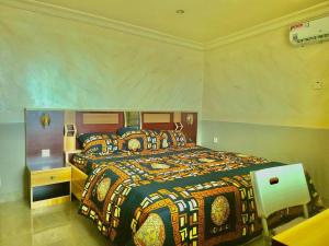 Letto o letti in una camera di Quiet Apartment in Redemption Camp, Ogun State
