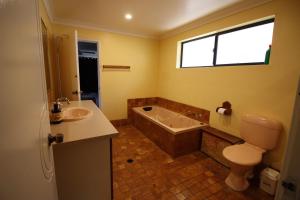 Imagen de la galería de Holiday Haven, en Manyana