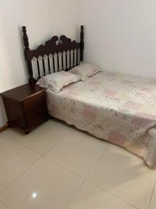 Postel nebo postele na pokoji v ubytování Room in Achada São Filipe, Praia