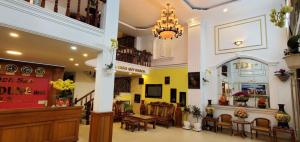 Posezení v ubytování Tâm Dung Hotel Đà Lạt