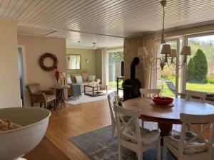 Khu vực ghế ngồi tại Roca Comfortable holiday residence