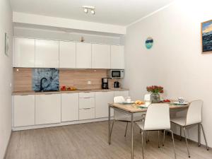 Η κουζίνα ή μικρή κουζίνα στο Apartment in Pobierowo near Baltic Beach