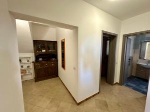 Kuchyň nebo kuchyňský kout v ubytování Villa Desìo