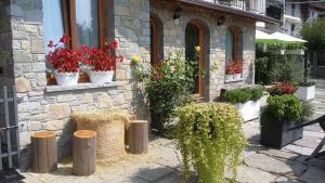 A garden outside La Stella delle Alpi