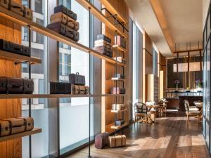 Kuchyň nebo kuchyňský kout v ubytování Alwadi Hotel Doha - MGallery Collection