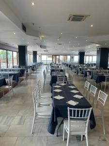 Restaurace v ubytování Hotel Bahia Sur
