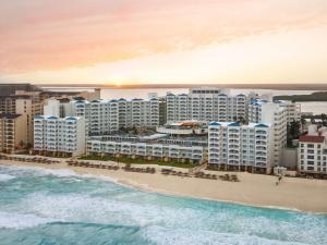 an aerial view of the beach at the resort at Hilton Cancun Mar Caribe All-Inclusive Resort in Cancún