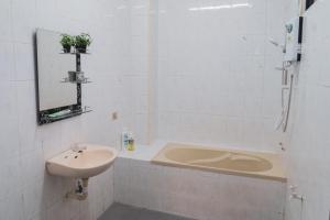 Koupelna v ubytování 居銮小云顶名宿KLUANG SMALL GENTING HOMESTAY + 15 fotografií