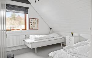 Postel nebo postele na pokoji v ubytování Pet Friendly Home In Lemvig With Wifi