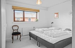 Postel nebo postele na pokoji v ubytování Pet Friendly Home In Lemvig With Wifi