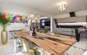 Η κουζίνα ή μικρή κουζίνα στο Awesome Home In Medulin