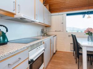 Kuchyň nebo kuchyňský kout v ubytování Holiday home Aabenraa LX + 21 fotografií