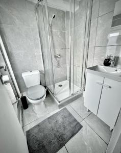 Ванная комната в Charmant Duplex proche de Paris