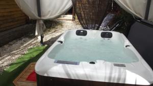 VaragesAu Cabanon Chez Nath - chbre d'hôtes的相册照片