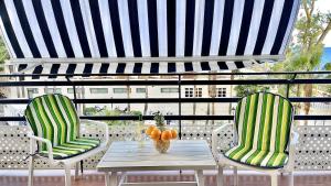 Balkon lub taras w obiekcie Beachfront 1BR apartment in center of MArbella!