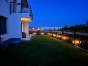 Vonkajšia záhrada v ubytovaní Napfény Apartman ll.