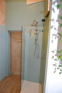 Koupelna v ubytování Ai due Mori Apt by Addler House Ospitality