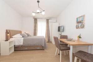 Hrvatska, VODICE, Apartments Lovric