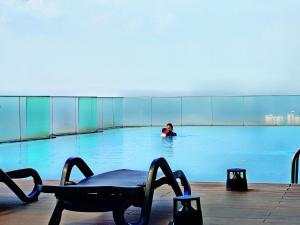 Bazén v ubytování Eko Cheras Mall Duplex 双阳台 Kuala Lumpur MRT & 精品Loft nebo v jeho okolí