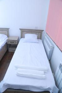 Cama o camas de una habitación en Mir hostel