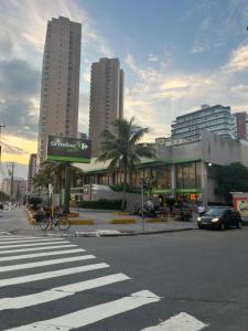 Το κτήριο όπου στεγάζεται  το διαμέρισμα