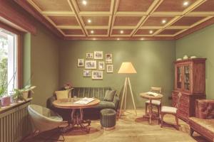 Posezení v ubytování Langenmantel Historic Suites