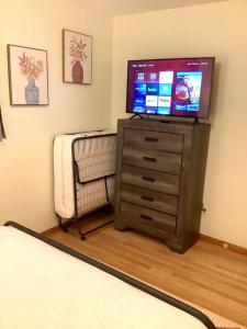 Gallery image of The House Hotels - Erie St. 2 in Cuyahoga Falls