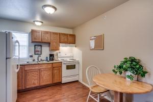 Gallery image of Maple Leaf Manor Suites in Spokane