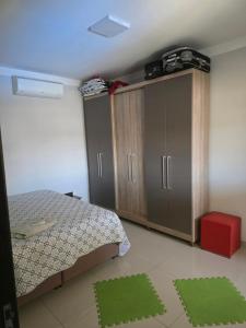 Postel nebo postele na pokoji v ubytování Sobrado com piscina