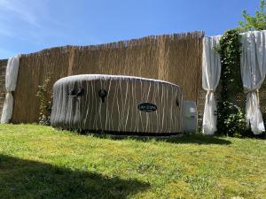 Κήπος έξω από το Domus apartman
