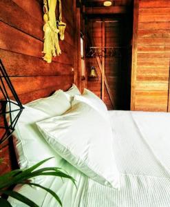 Postel nebo postele na pokoji v ubytování Ecoco Holbox - EcoChic - Cabañas de Madera - Holbox Retreat