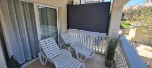 Balkón nebo terasa v ubytování Apartments Ćosic