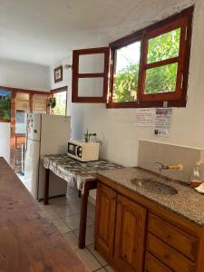 Køkken eller tekøkken på El Roble + 31 billeder