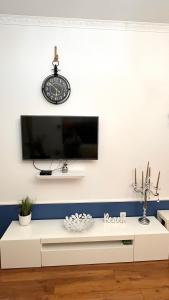 TV a/nebo společenská místnost v ubytování Marcel Zadar Old Town