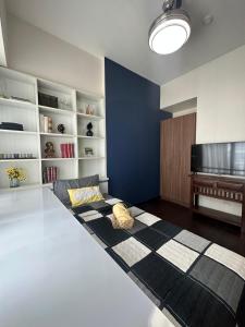 Nhà bếp/bếp nhỏ tại Single Bedroom with private toilet and bath