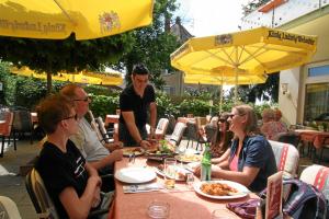 Hosté ubytování Hotel-Restaurant Axion
