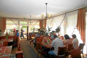 Hosté ubytování Hotel-Restaurant Axion