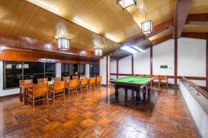 Biliár nebo kulečník v ubytování Hunan New Pipaxi Hotel