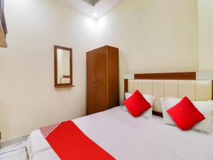 Gallery image of OYO Heaven Inn Guest House & Restro in Rudrapur