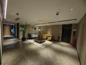 Tuke Hotel Shanghai Hongqiao Center Branch的休息区