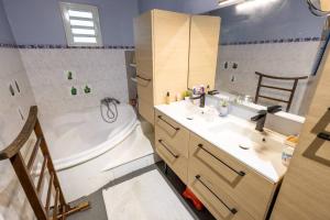 Koupelna v ubytování Villa Charm' Île