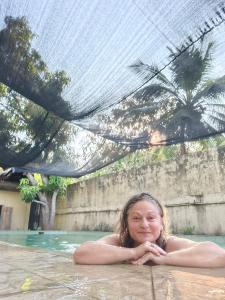 Swimming pool sa o malapit sa Ficus Peace Villa by Mamisa Café