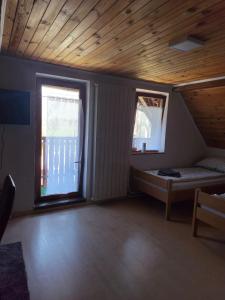 Foto sihtkohas Bovec asuva majutusasutuse Kometer soba galeriist