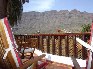 einen Balkon mit Bergblick in der Unterkunft Ferienhaus für 4 Personen ca 108 m in Santa Lucía de Tirajana, Gran Canaria Binnenland Gran Canaria in La Sorrueda