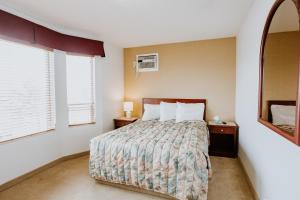 صورة لـ Western Budget Plus Mosaic Suites في ريد دير