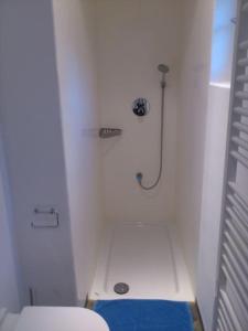 Bilik mandi di Gorgeous seaside residence