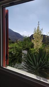 A general mountain view or a mountain view taken from the holiday home