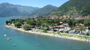Φωτογραφία από το άλμπουμ του Residence Alessandra Supervacanza - Domaso σε Domaso