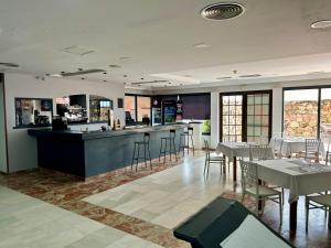 Restaurace v ubytování Hotel Bahia Sur