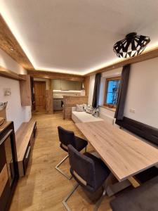Fotografie z fotogalerie ubytování Ferienwohnung Samerbauer v destinaci Hopfgarten im Brixental